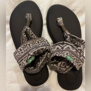 Sanuk Tribal Pattern Sandals
